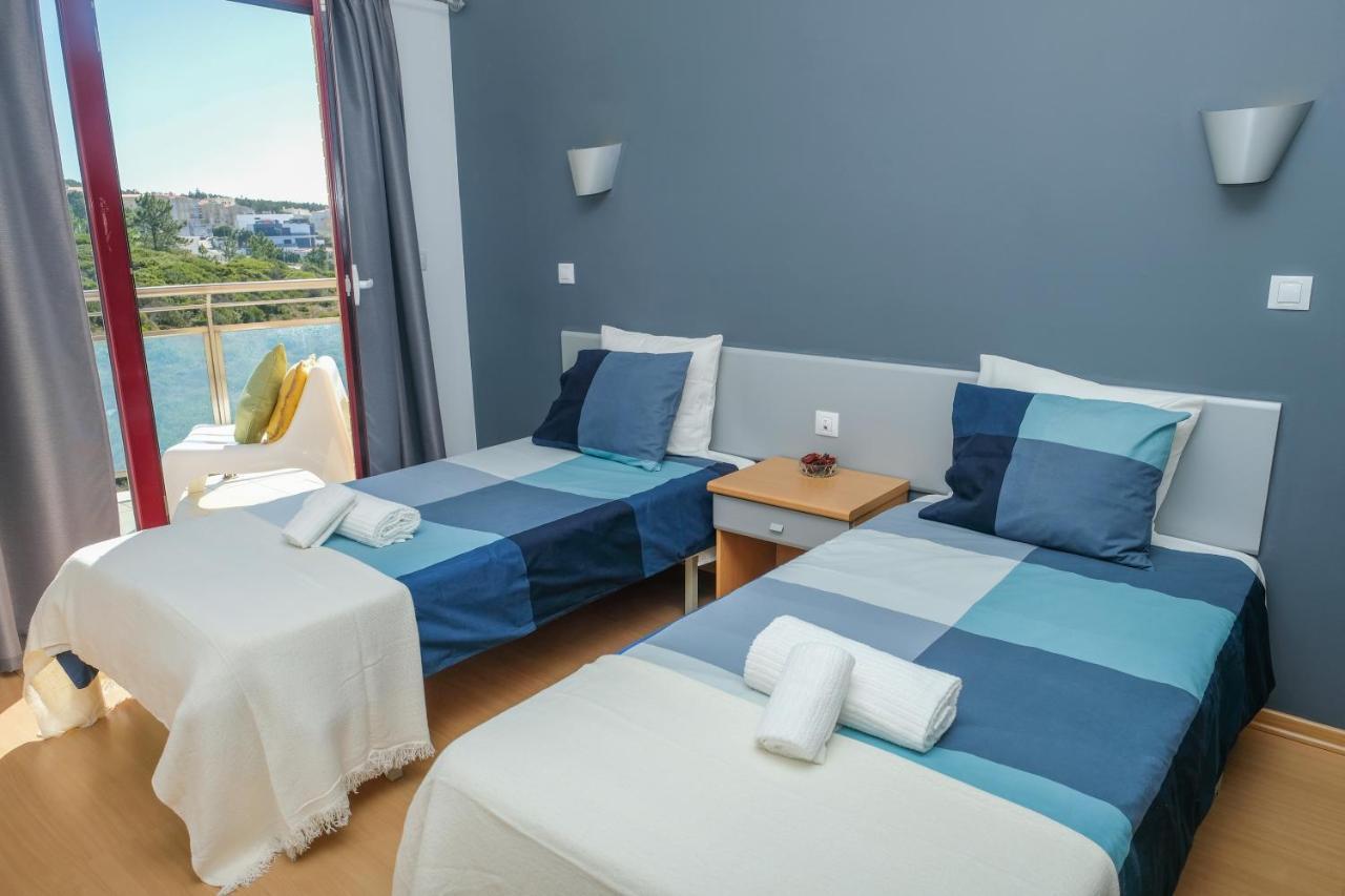 Summer In Paradise - Sea View And Pool In Ерисейра Екстериор снимка